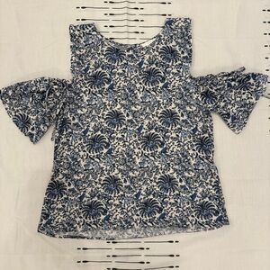H&M Blue and White floral paisley cold-shoulder blouse.